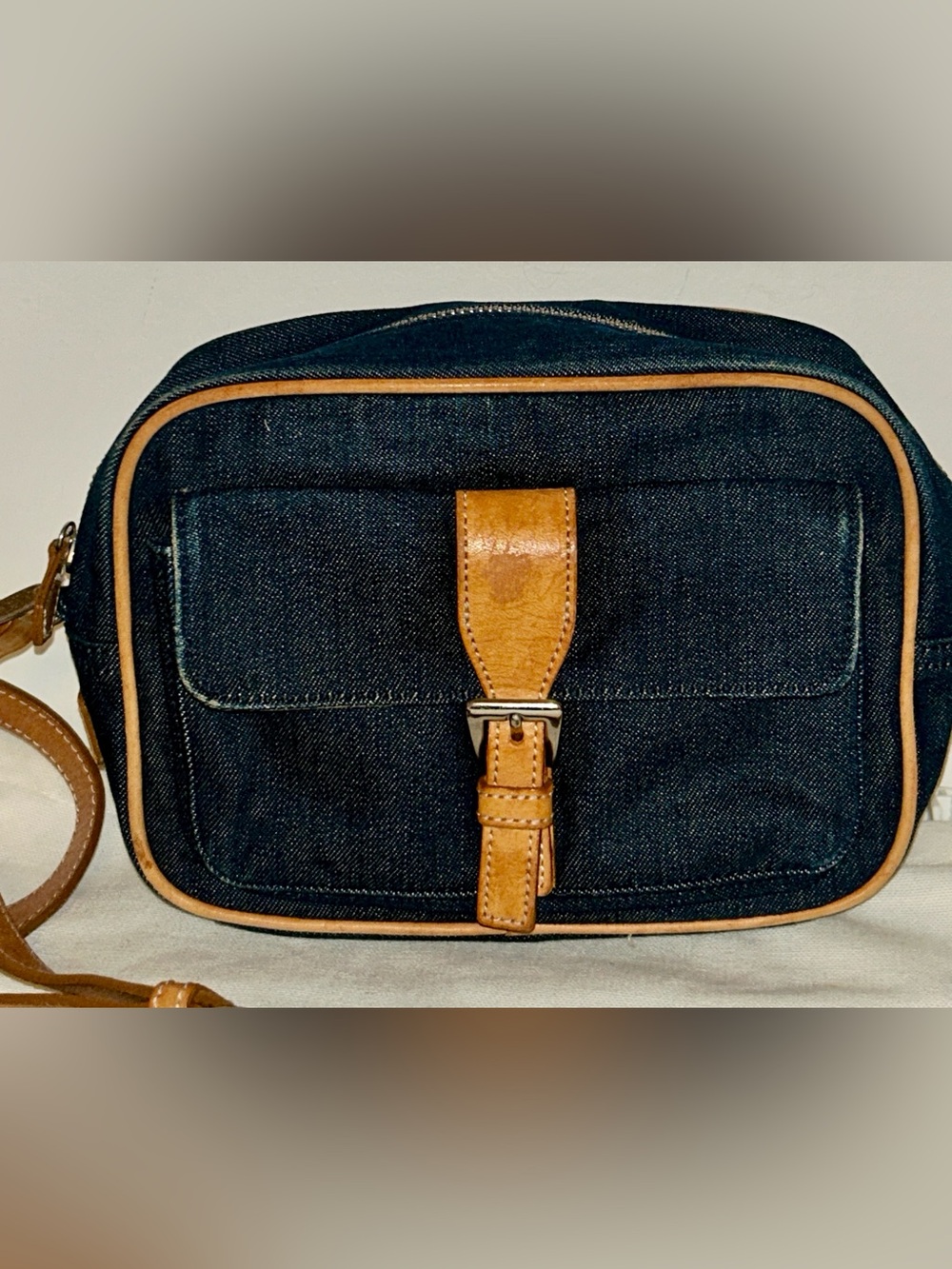 Burberry Blue Label Denim Camera Bag, Authentic Vintage Rare crossbody - Picture 2 of 8
